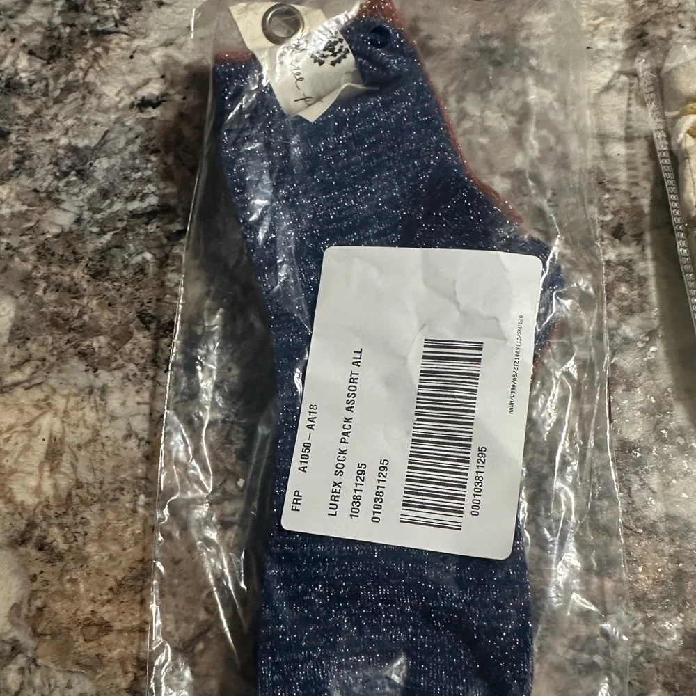 Free People thin socks NWT 3 pk pairs Speckled Lurex
